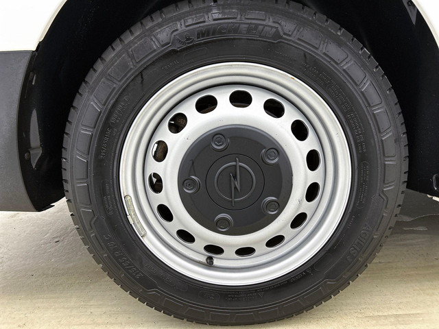 Opel Vivaro Combi